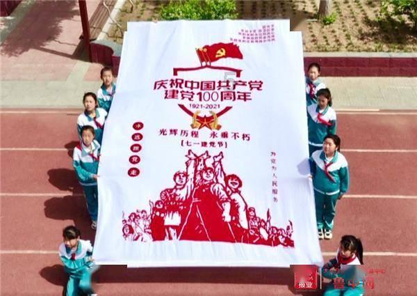如何看待肯德基麦当劳“蹭座族”的行为？游戏画面